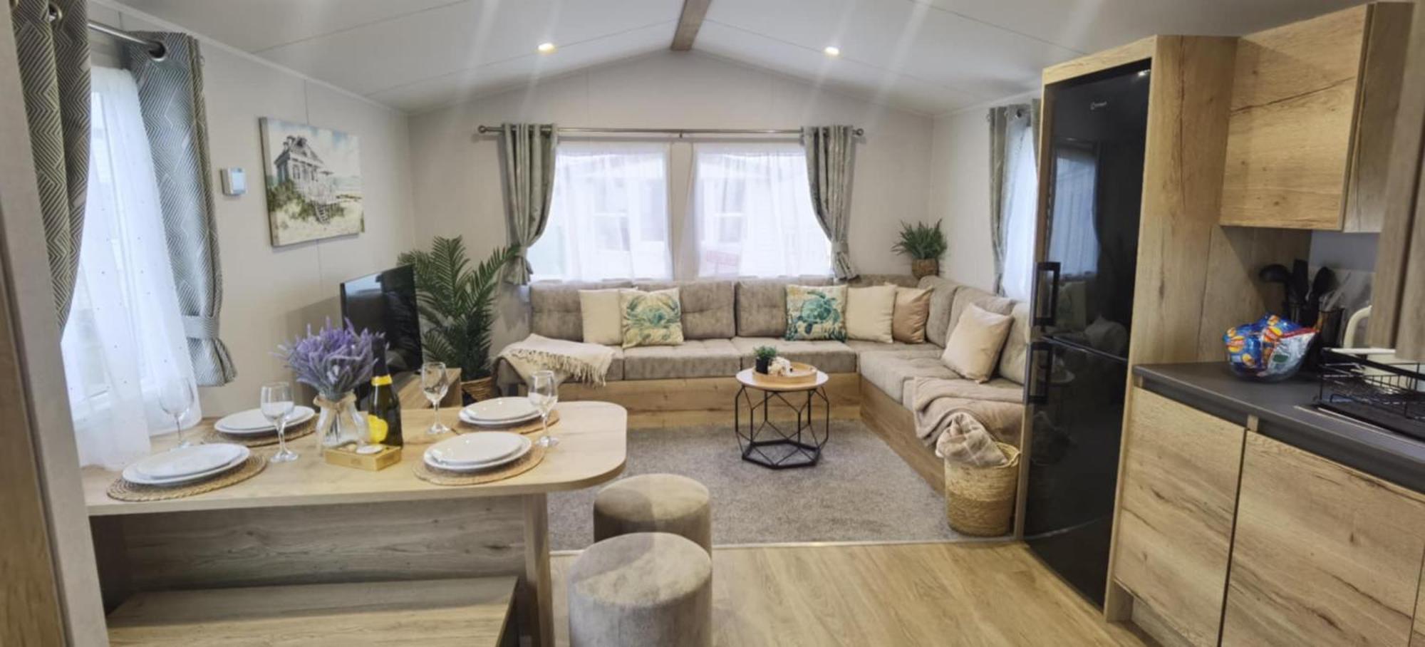 Big Boss Caravan-Camber Sands, Free Wi-Fi, Netflix, Parking ภายนอก รูปภาพ