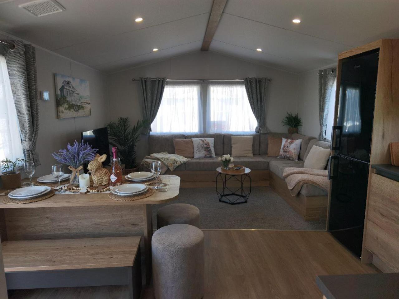 Big Boss Caravan-Camber Sands, Free Wi-Fi, Netflix, Parking ภายนอก รูปภาพ